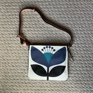 Stylish Brighton White, Purple and Teal Floral Women's Bag